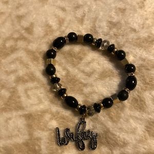 Hey Wifey I see👀 you lady!